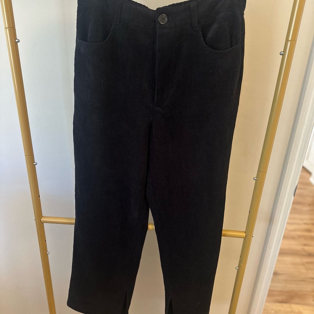 WoMen's Black Corduroy Pants